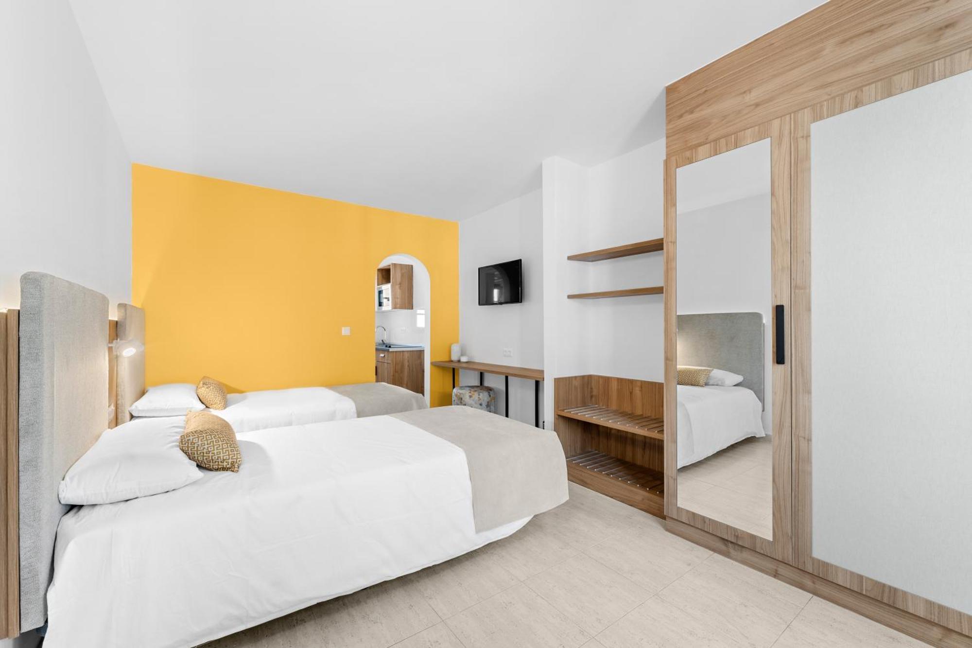 Apartamentos Tropicana Puerto del Carmen  Extérieur photo
