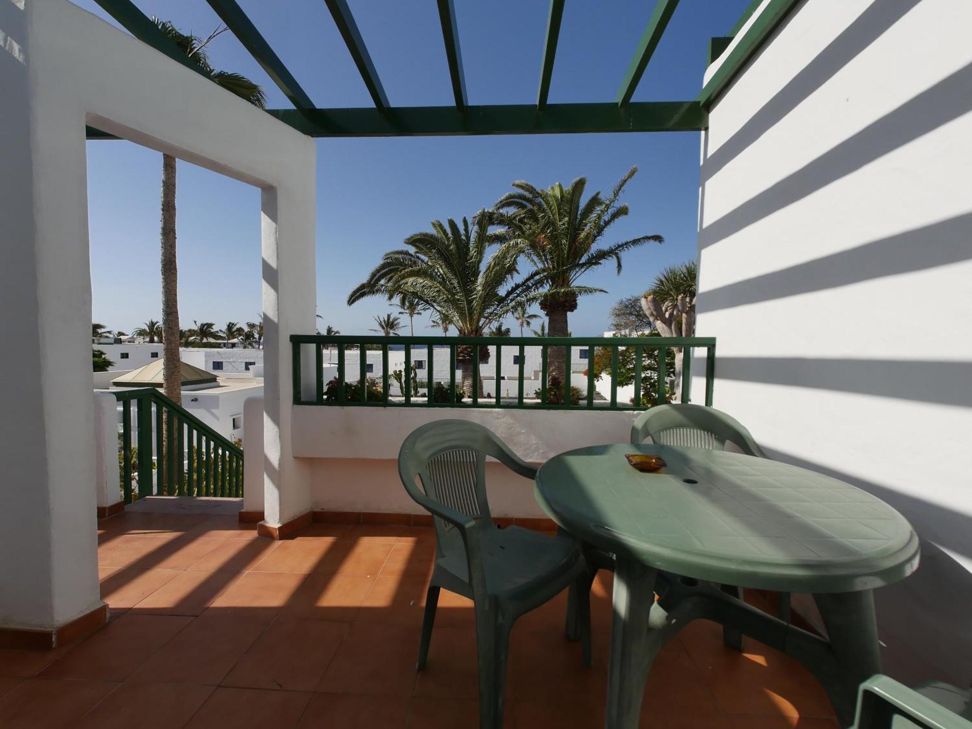 Apartamentos Tropicana Puerto del Carmen  Extérieur photo