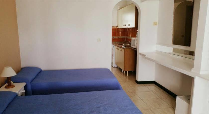 Apartamentos Tropicana Puerto del Carmen  Extérieur photo